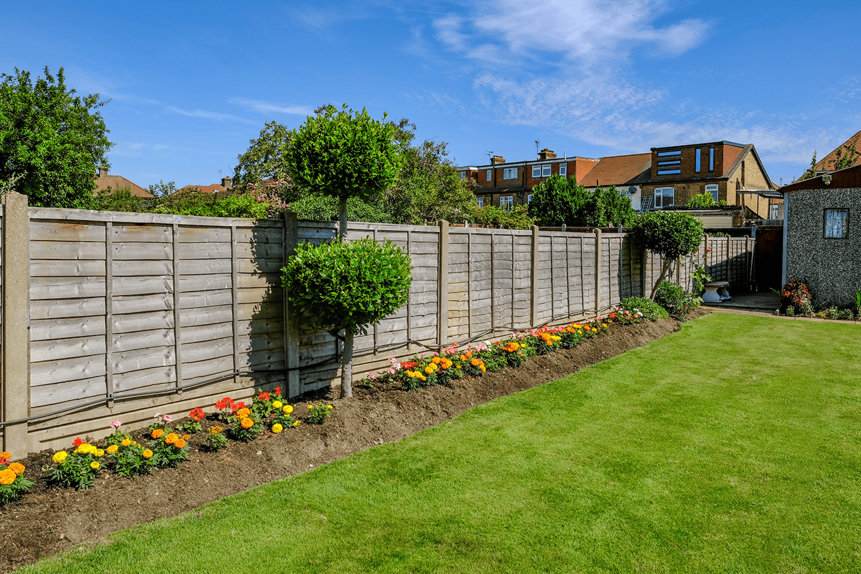 Durable and Stylish Fencing in Hampshire - Enhance your property with our professional fencing solutions.