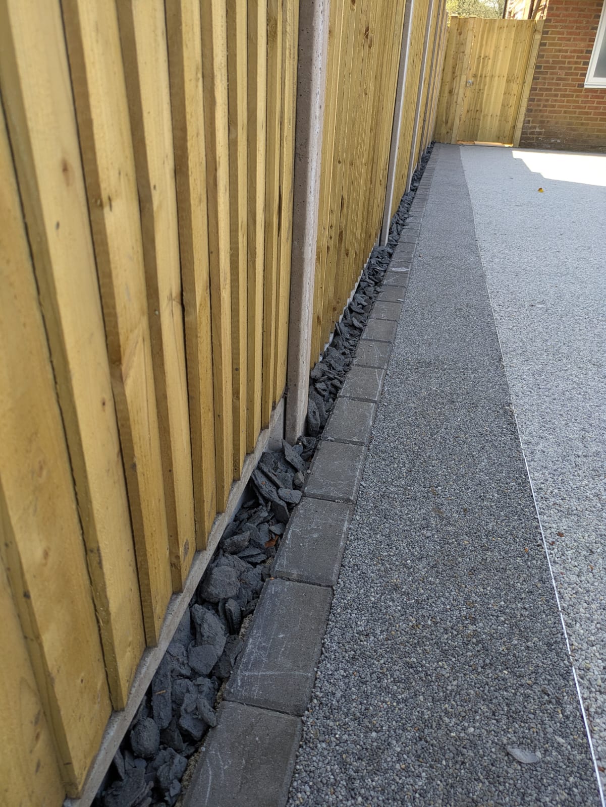 d51f5b80-45a7-4600-adf9-b114265eb825